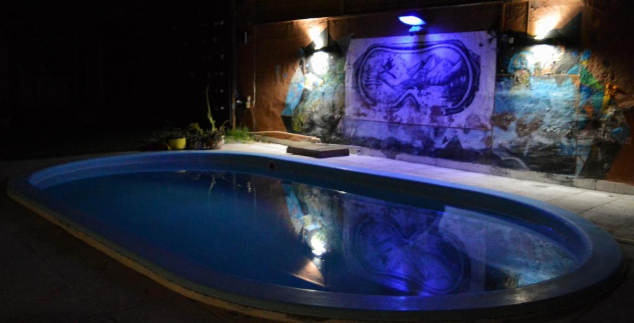 Open House Hostal *
